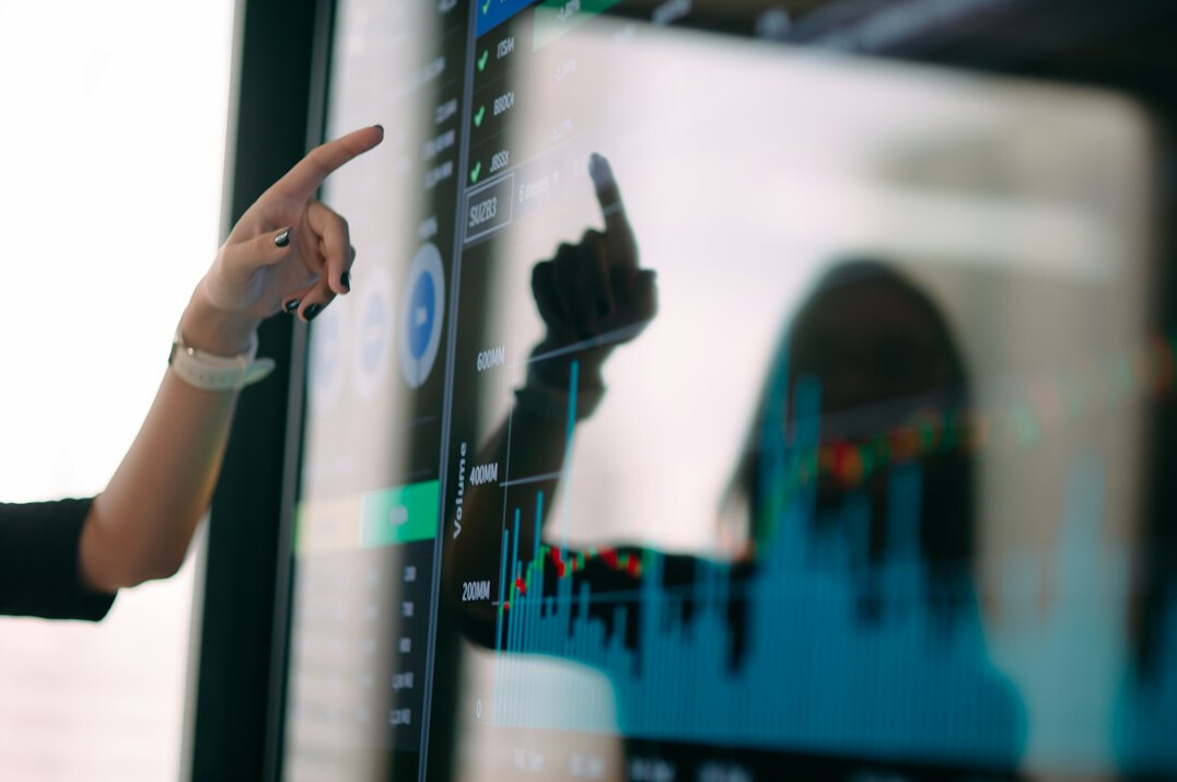 data analysis on screen